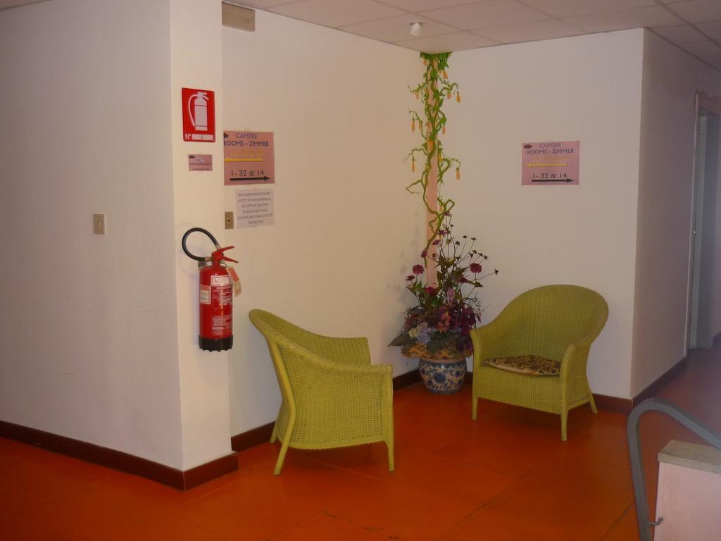 Hotel Europa Arma di Taggia Exterior photo