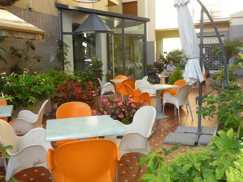 Hotel Europa Arma di Taggia Exterior photo